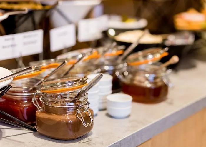 فندق أثينا سويتس