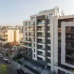 Athina 4*