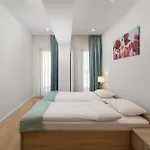 فندق أثينا سويتس 4*