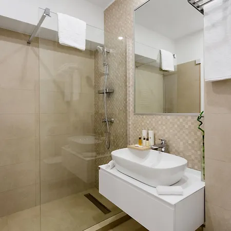 Hotel Athina