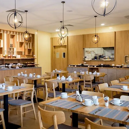 Hotel Athina
