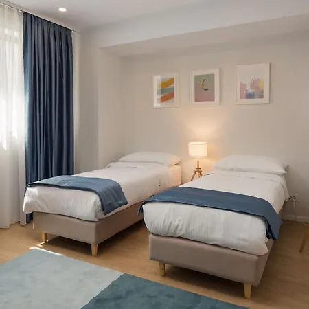 Athina 4* Bukarest