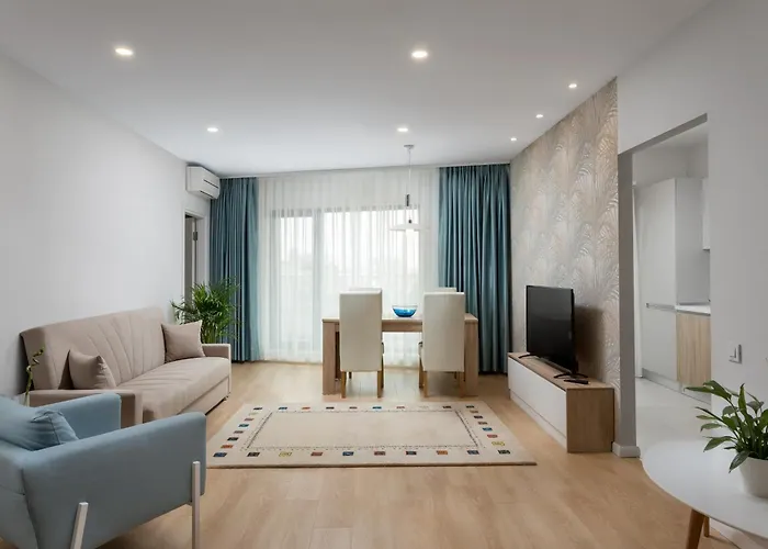 Ξενοδοχείο Athina 4*